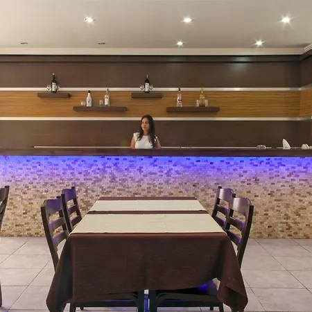 מלון Kleopatra Aytur 2*